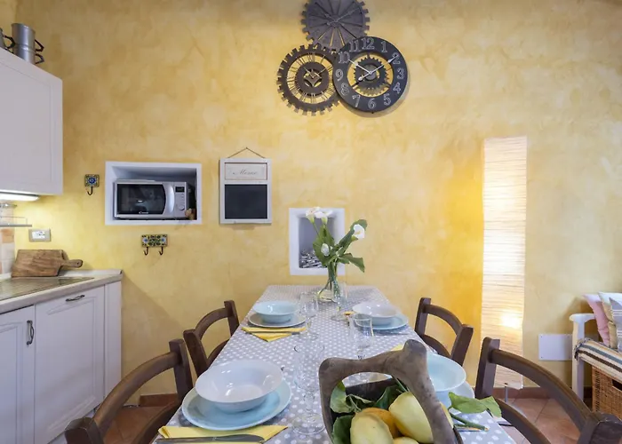 La Vecchia Stalla By Interhome Сasa de vacaciones Diano Arentino